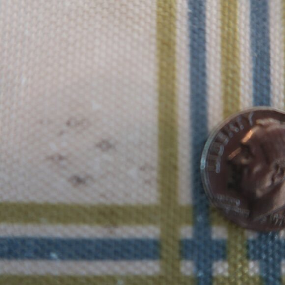 Food Network Large Colorful Plaid Tablecloth 70" Round - Picture 4 of 6